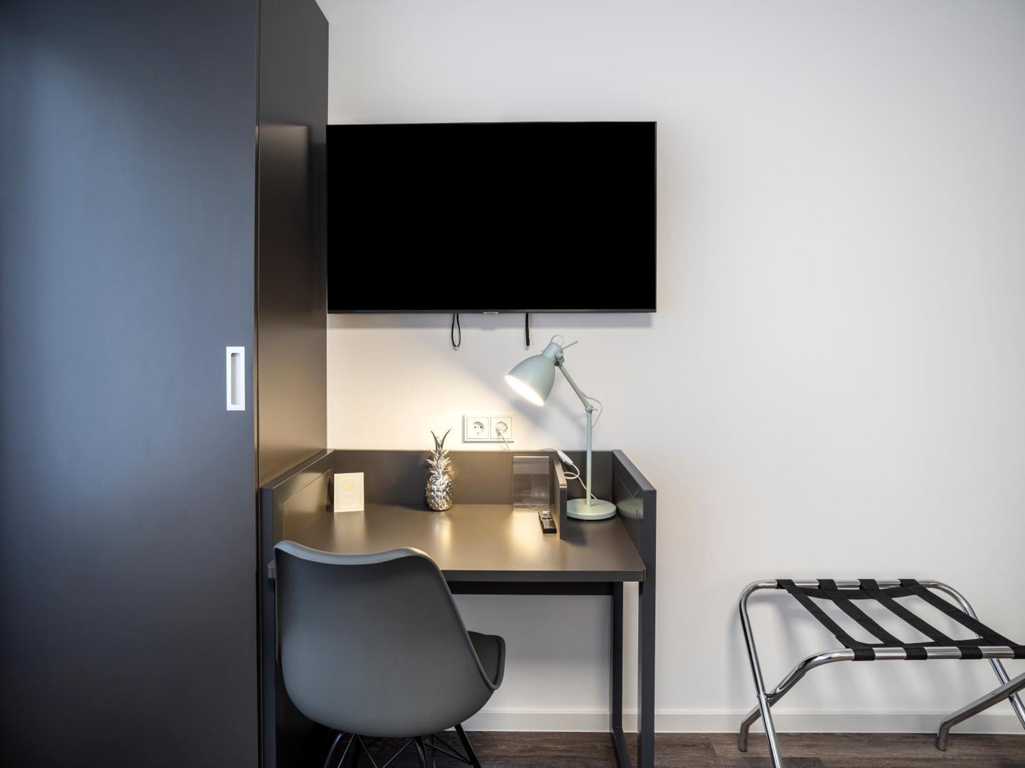 Mood Contemporary Living Aparthotel MHG Buitenkant foto