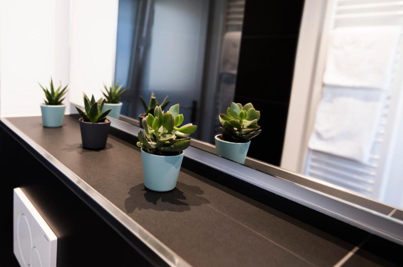Mood Contemporary Living Aparthotel MHG Buitenkant foto